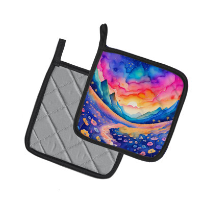 Colourful Periwinkles Pair of Pot Holders