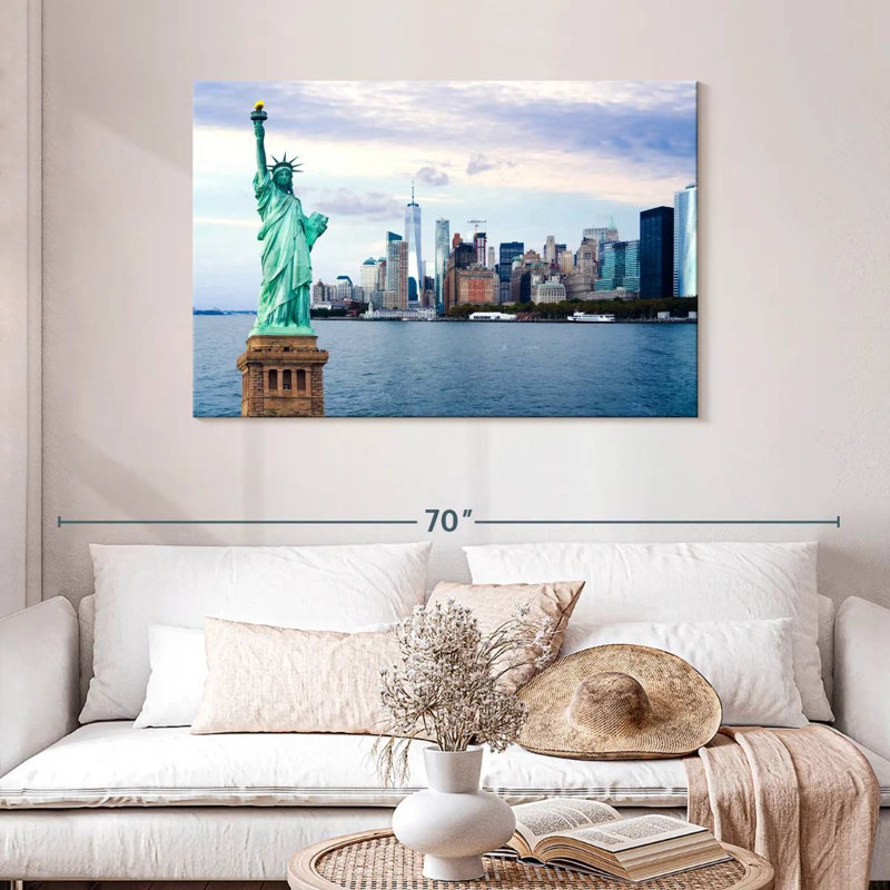 Ravi NYC Wonders, H 30 po x l 45 po