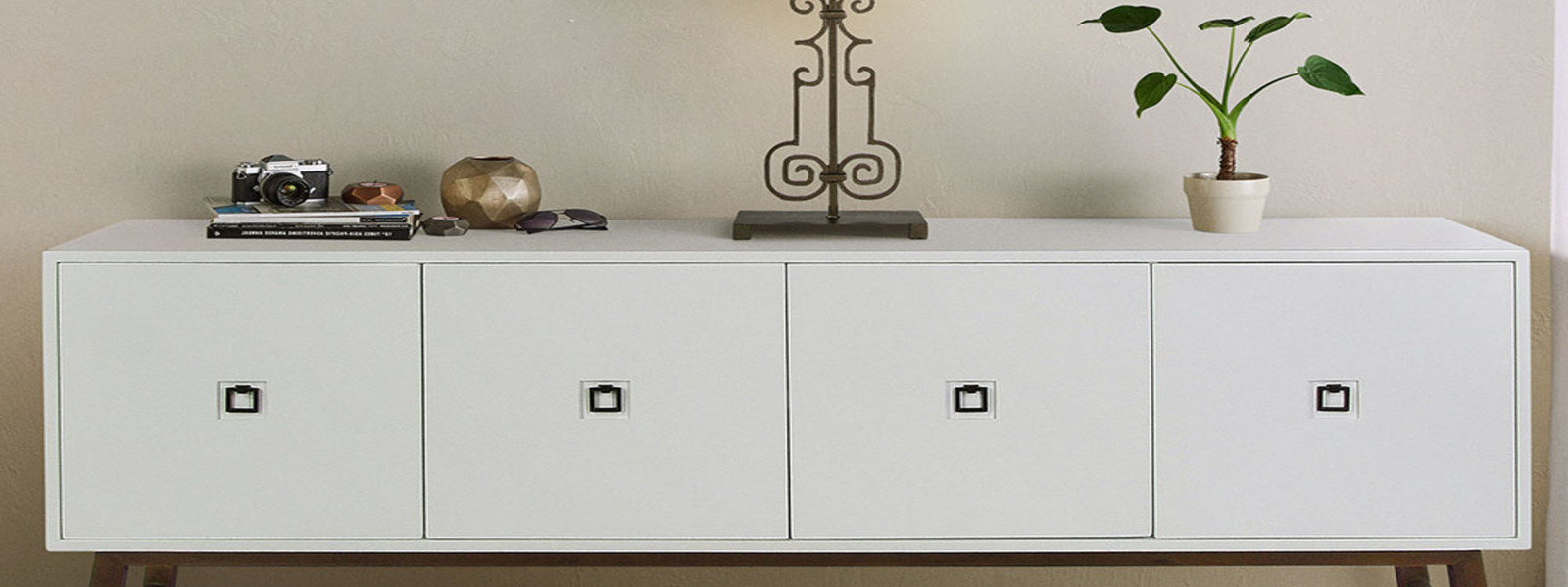 ellahome Image Hero