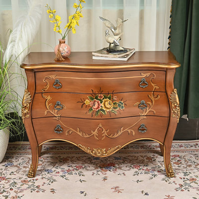 Commode d'appoint vintage à trois tiroirs sculptée à la main