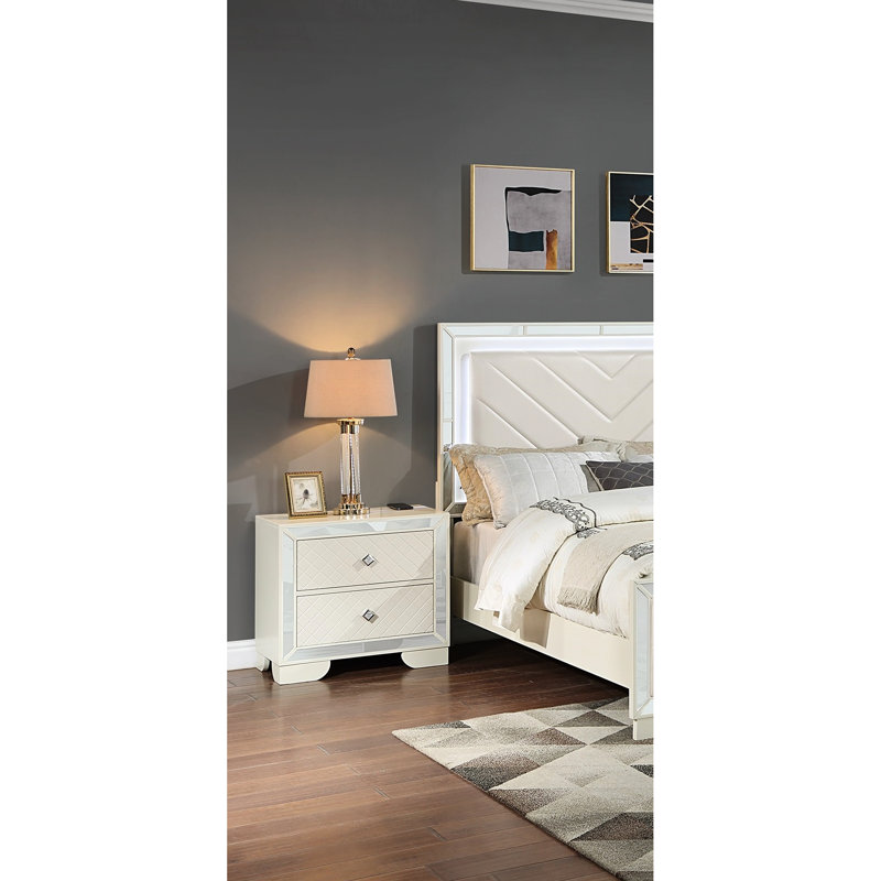 Armoire de chevet moderne avec 2 tiroirs, charge sans fil et poignée en diamant en bois massif crème