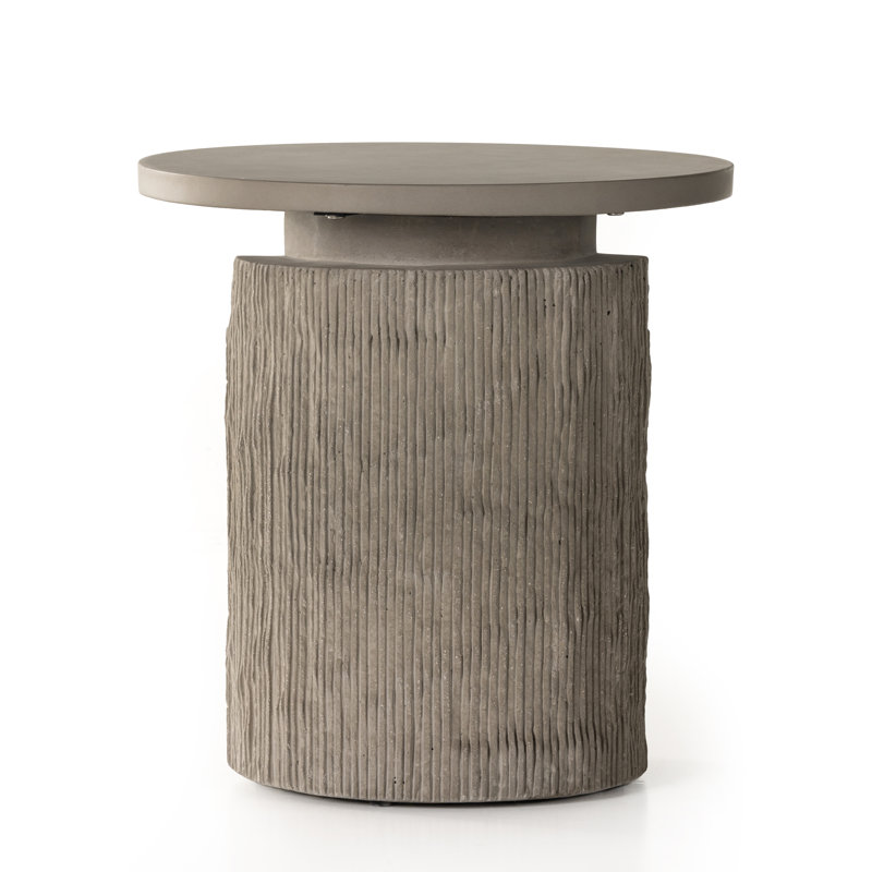 Huron Outdoor Round, 20" W x 20" L x 21" H