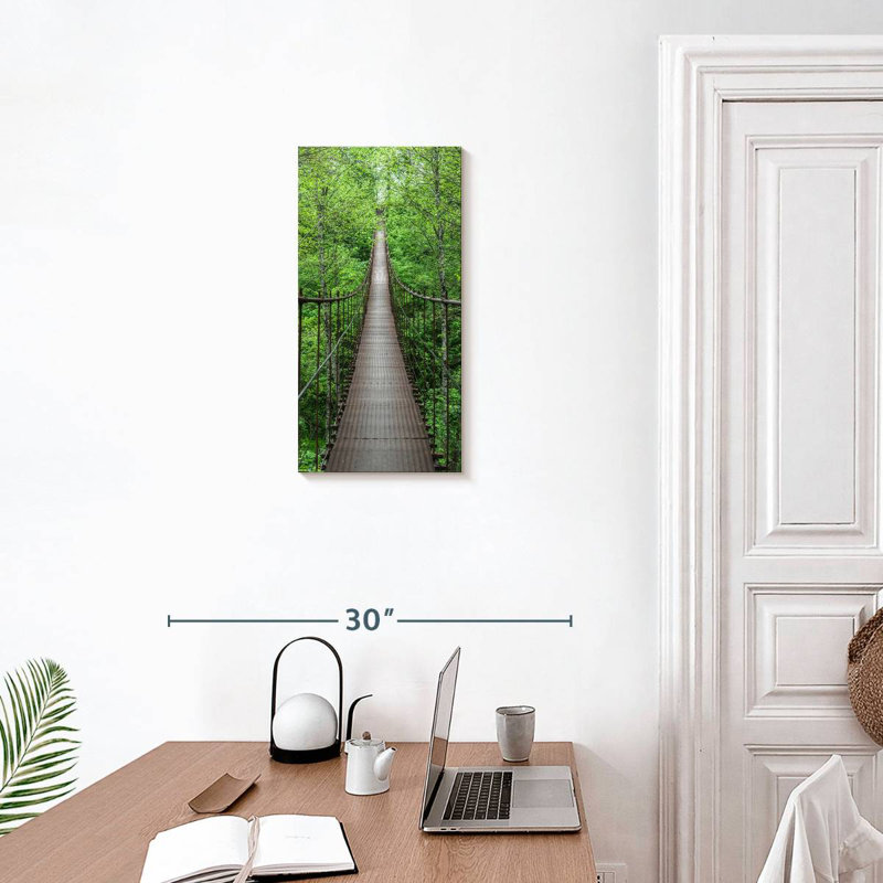 Pont dans la forêt
