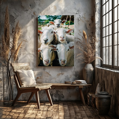 Toile, gros plan de cinq moutons moelleux avec art mural, expressions faciales distinctes disposées en demi-cercle créant une toile d'art murale