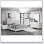 La commode rectangulaire blanche à 6 tiroirs avec détails dorés Karena est parfaite pour les chambres à coucher modernes et contemporaines
