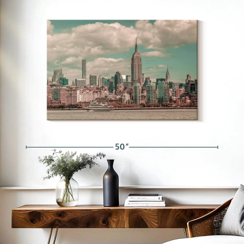 Manhattan Mood, 26" H x 39" W
