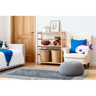 Trym Rectangle Machine Woven Polyester Rug