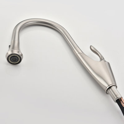 SUMERAIN Pull Down Kitchen Faucet Lead-free Stainless Steel Single Handle Kitchen Sink Faucet