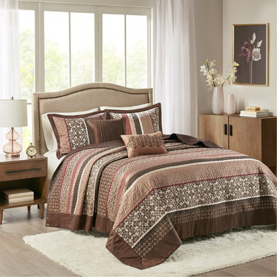 Ensemble de courtepointe 5 pièces jacquard avec coussins Red King / Cal King