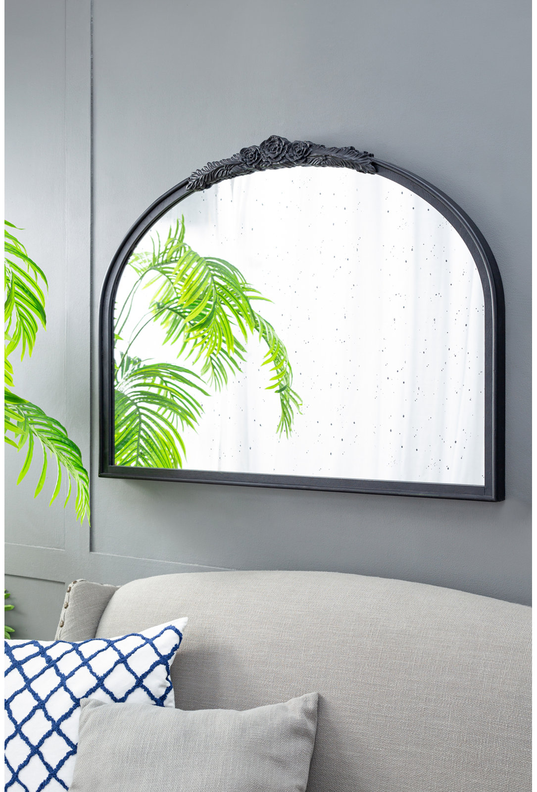 Langosta Mirror, 40" x 30", Black