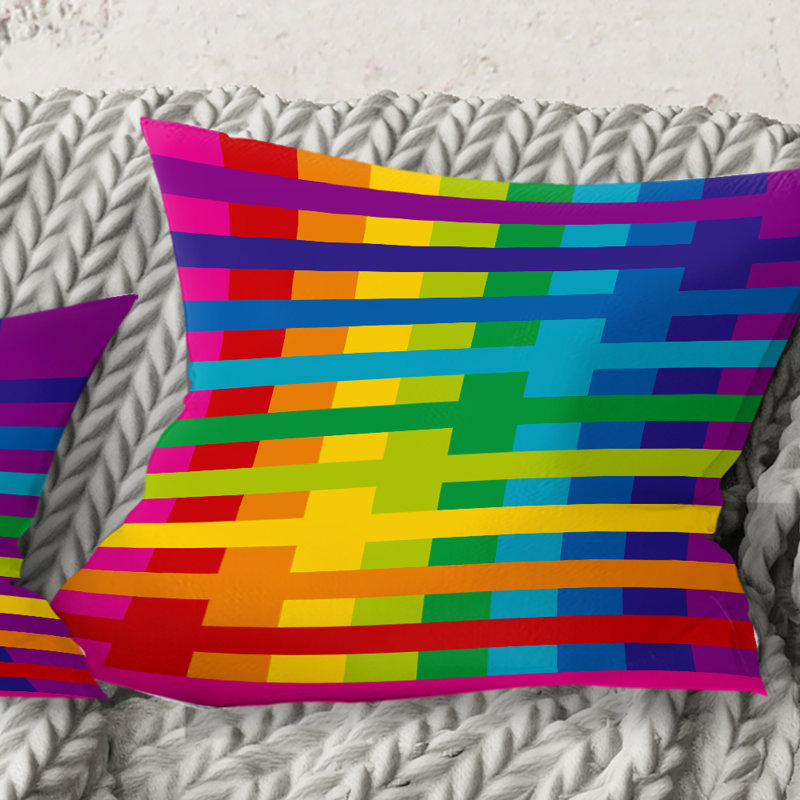 Motif géométrique simple aux couleurs de l'arc-en-ciel - Coussin décoratif Mid-Century, 18 po x 18 po