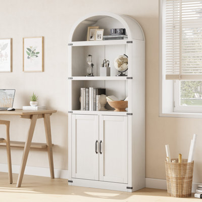 Bibliothèque Farmhouse Arched - bibliothèque en bois de 71,65 po de hauteur avec portes, 5 tablettes de rangement profondes pour le bureau personnel ou le salon - blanc antique, modèle 2 portes
