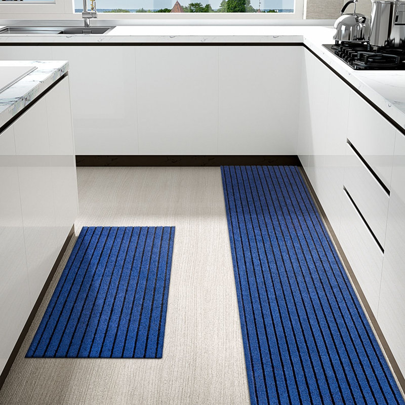 Tapis de cuisine Danyielle, Bleu, Tapis de couloir 1 pi 5 po x 3 pi 3 po