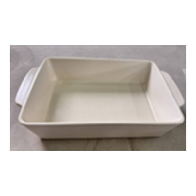 Sur La Table Kitchen Essentials Dot and Dine 3.9 Quart Stoneware Rectangular Baker
