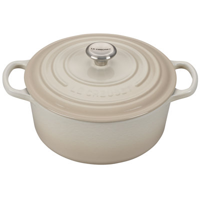 Le Creuset Signature Enameled Cast Iron Round Dutch Oven with Lid
