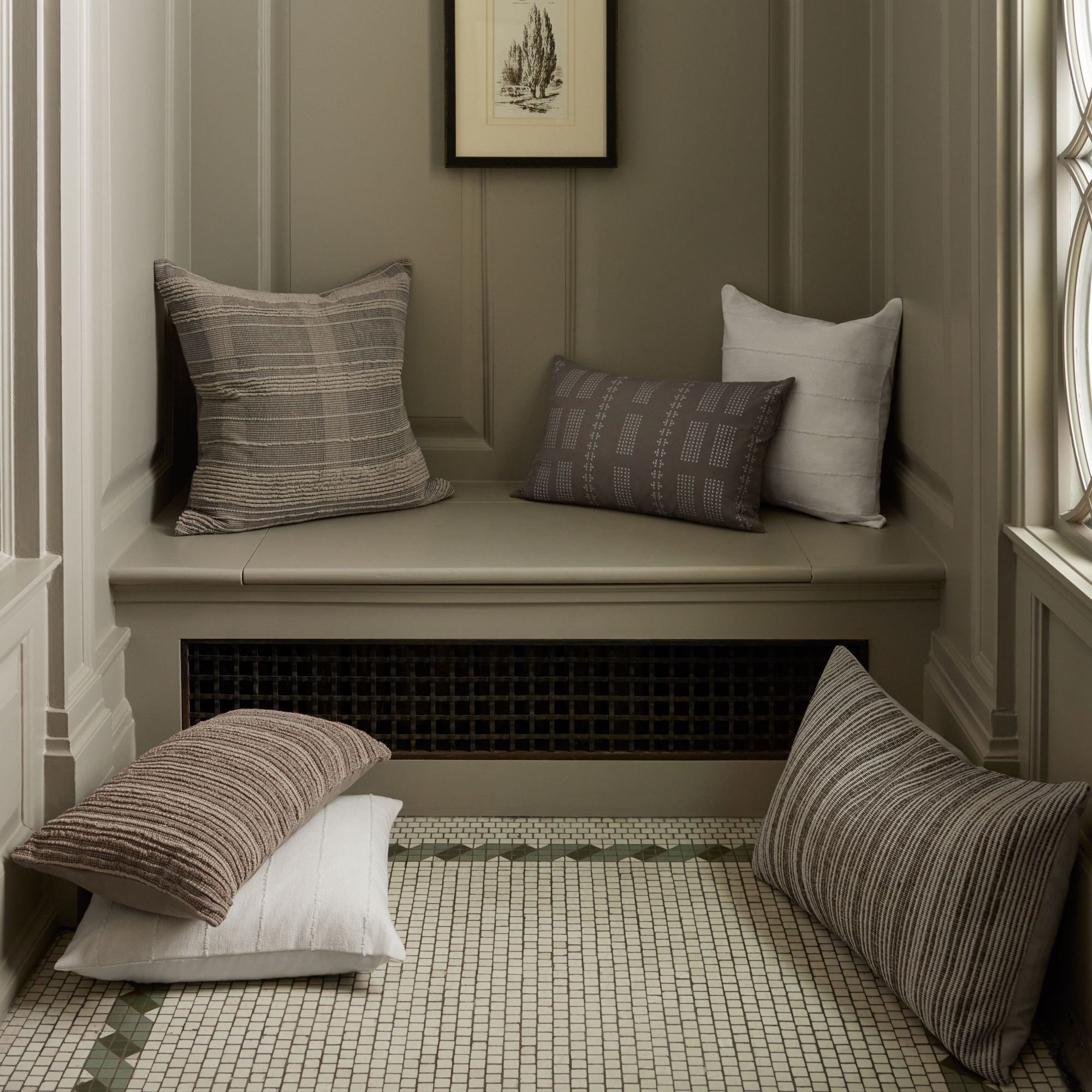 Jean Stoffer x Loloi Julia Ivory Pillow, Pillow Cover Only