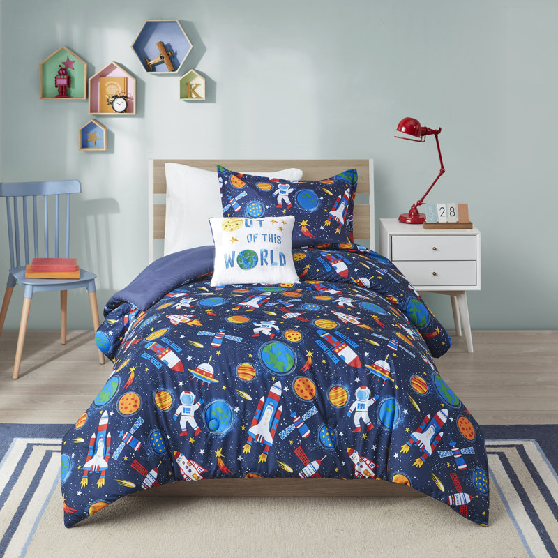 Jason Outer Space Comforter Set, Twin Comforter + 1 Sham + 1 Pillow