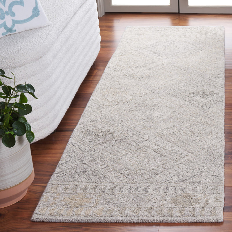 Khrissa Abstract Hand Tufted Performance Geometric Rug, Runner 2'3" x 8'