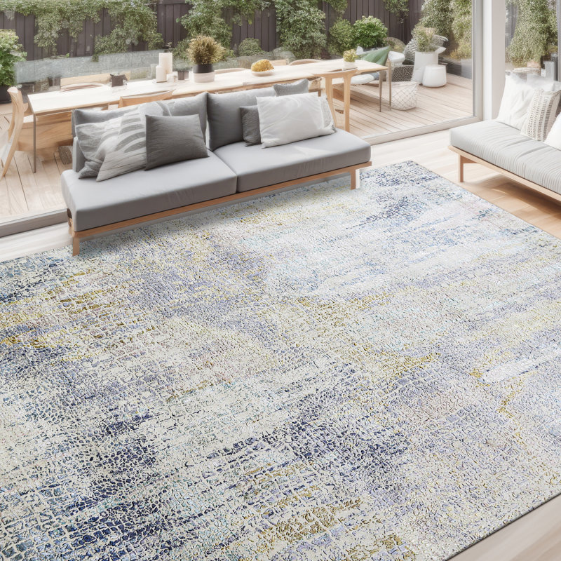 Handmade Silk and Wool Area Rug, Rectangle 5' x 8'