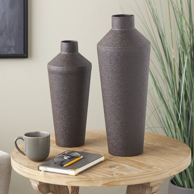 Luma Metal Table Vase