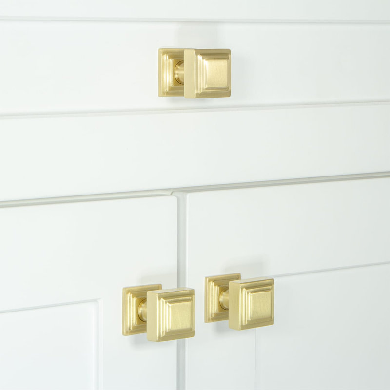 Carré Square Cabinet Knob, Satin Brass