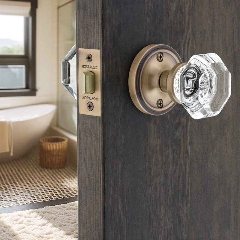Classic Rosette with Waldorf Door Knob, Antique Brass, 2-3/8”