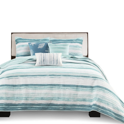 6 Piece Quilt With Throw Pillows, Full/Queen. Serene Watercolor Stripe Decoration. Microfiber For A Comfy Bedroom. Machine Washable Marina Charming Fabric. Restful