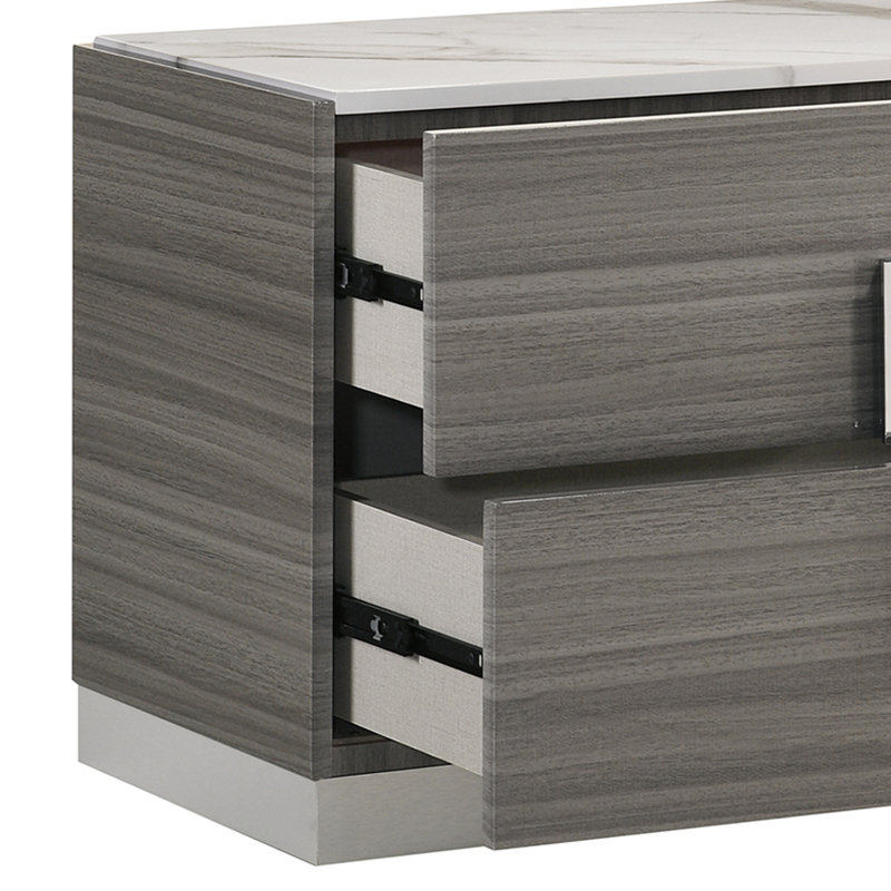 Ensemble de chambre avec très grand lit 5 pièces Hutcheson, 5 Pcs: Bed, Nightstand, 2 Dressers, Mirror, King