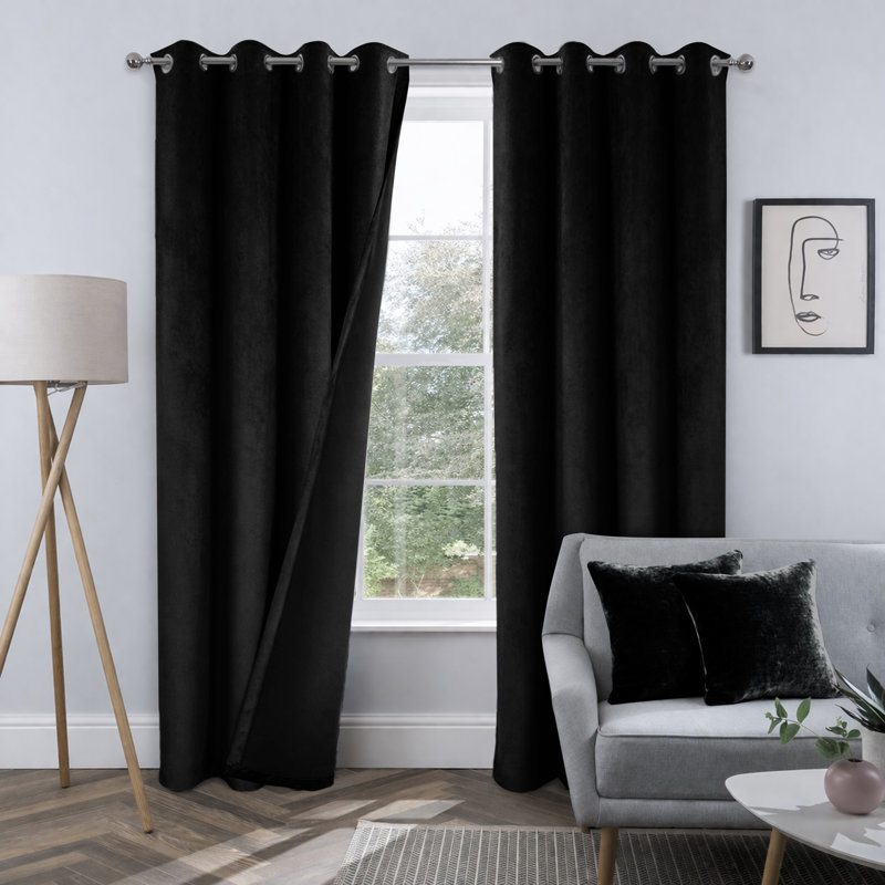Crushed Velvet Eyelet Curtains with Matching Cushion Covers – Luxury Room Darkening Drapes Set , Black