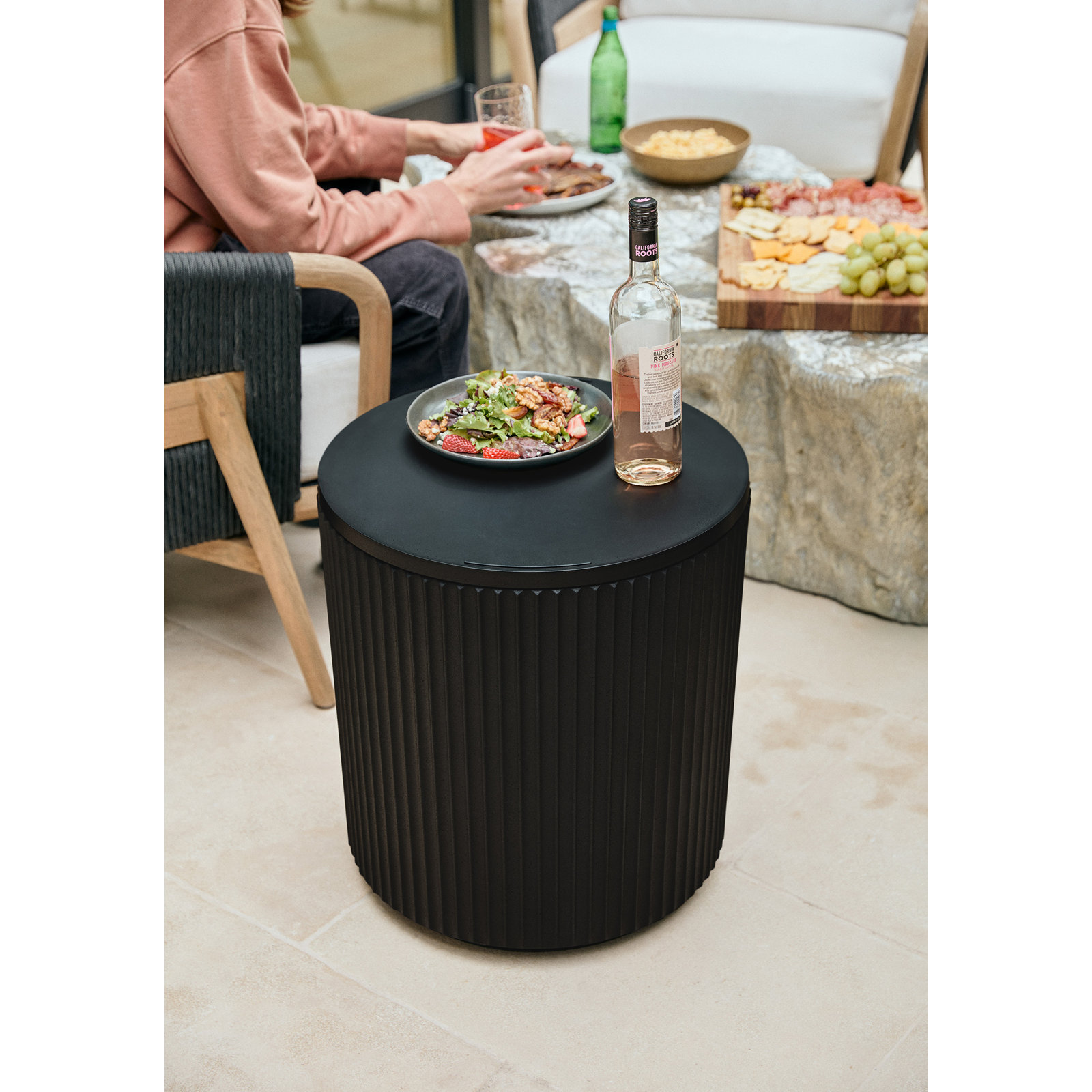 Veradek Chill Side Table, Black