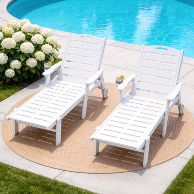 HDPE Outdoor Chaise Lounge – 5-Position Adjustable with Wheels & Cup Holder