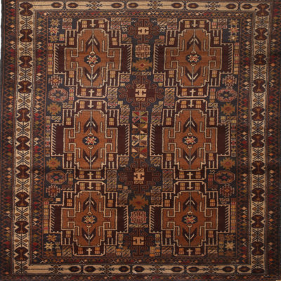 Tapis brun/noir/crème traditionnel