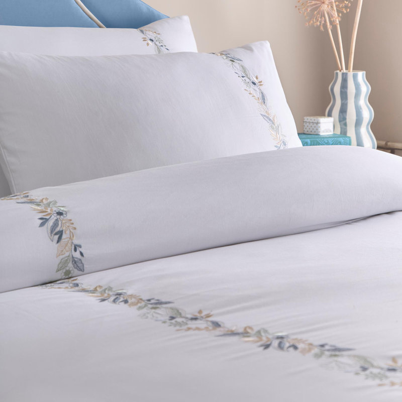 AppleTree Julianna Embroidery Cotton Floral Duvet Cover Set with Pillowcases, Double Duvet Cover Set + 2 Pillowcases