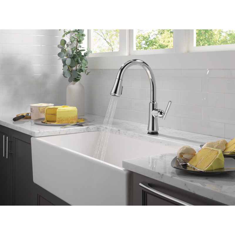 Touch2O Kitchen Faucet with Touchless Technology, Chrome