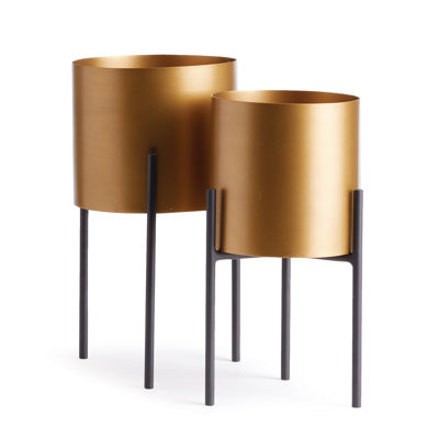 Acquah Metal Planter - Set of 2