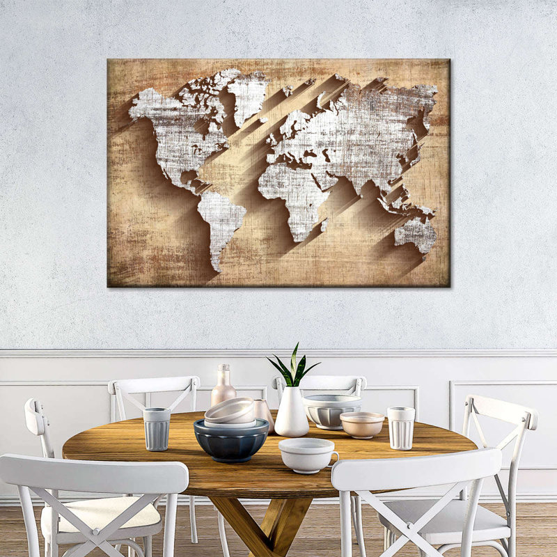 «Carved Wood World Map», reproduction sur toile, H 32 po x l 48 po x P 1,25 po