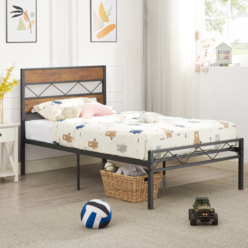 Igourdane Metal Piece Bedroom Set, Brown, Twin