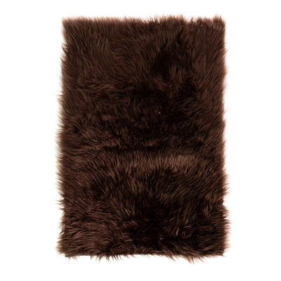 Tapis brun foncé en fausse fourrure Diller