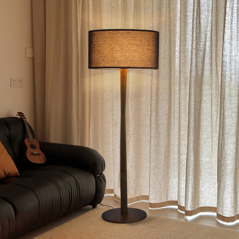 Lampe sur pied en bois de noyer 61 po avec abat-jour tambour en lin noir 61 po, lampe sur pied minimaliste, certifiée cULus pour les tables d'appoint de salon, les coins de chambre à coucher, les bureaux à domicile ou les salles d'étude