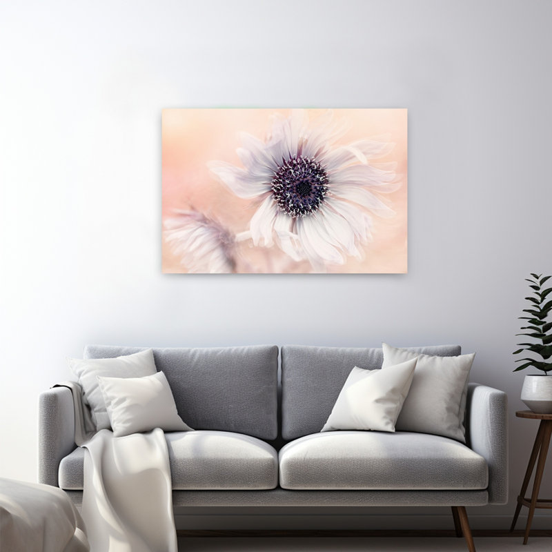 Fleur pastel onirique, délicate fleur éthérée, impression d'art mural nature, 32" H x 48" W