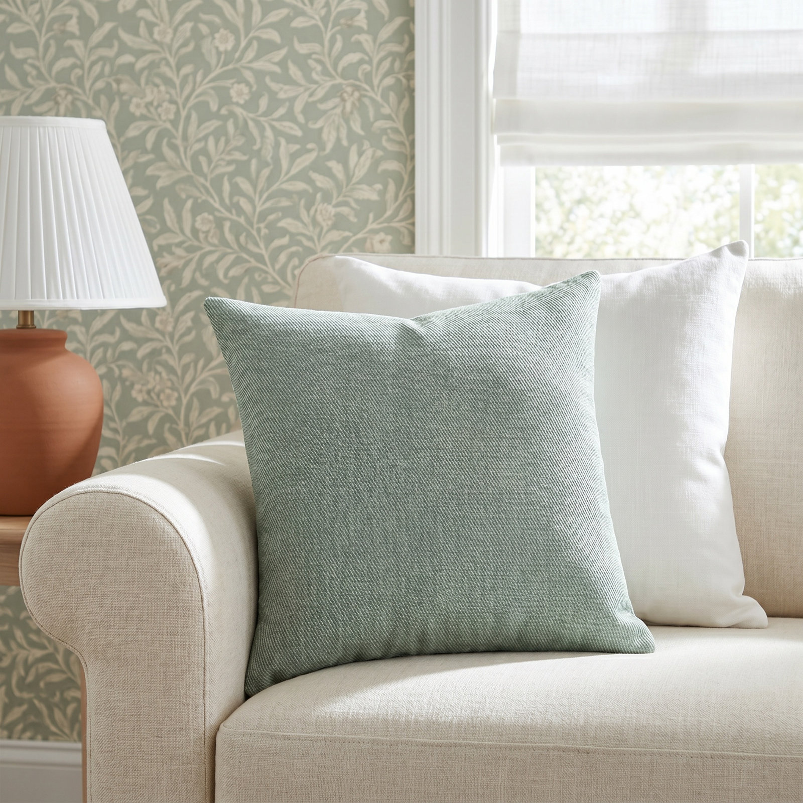 Florus 20" x 20" Throw Pillow