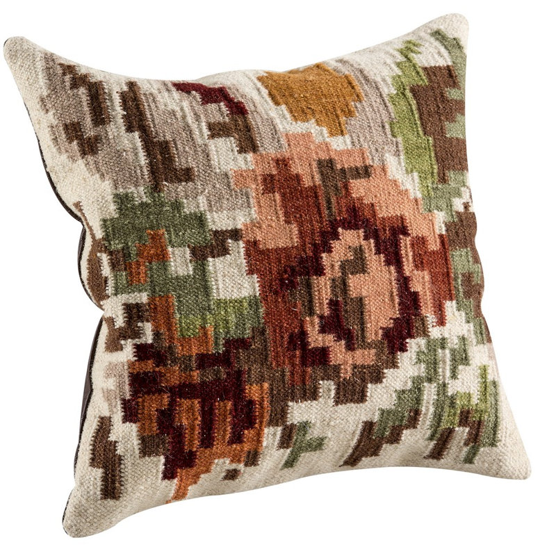 Coussin en laine karba, H 18 po x l 18 po