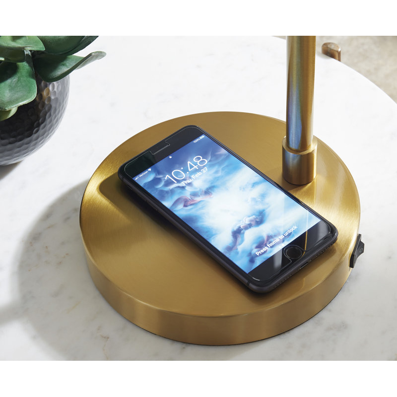 Trevis Metal USB Table Lamp