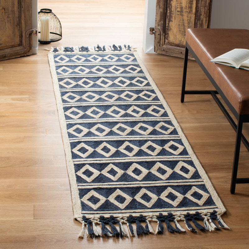 Cunningham Hand Tufted Jute/Cotton Geometric Rug in Blue/Beige, Runner 2'3" x 8'