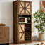 Grande armoire en bois avec tablettes imprimées en 3D et tablettes intérieures en chêne rustique
