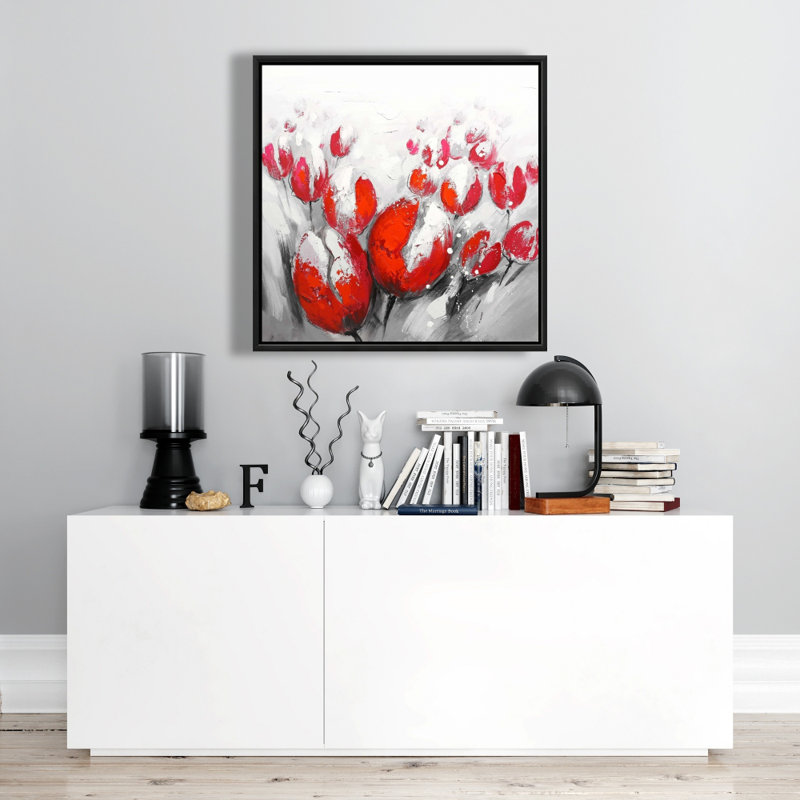 «Red Tulips», toile encadrée - art botanique blanc, H 25,25 po x l 25,25 po