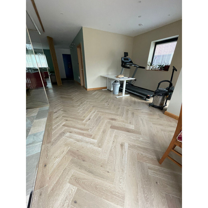 H309 Herringbone Oak Hardwood Flooring
