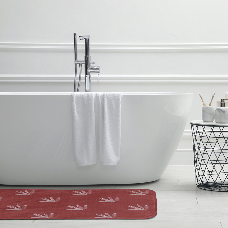 Tapis de bain à motif de plumes, L 21 po x L 34 po, Rouge