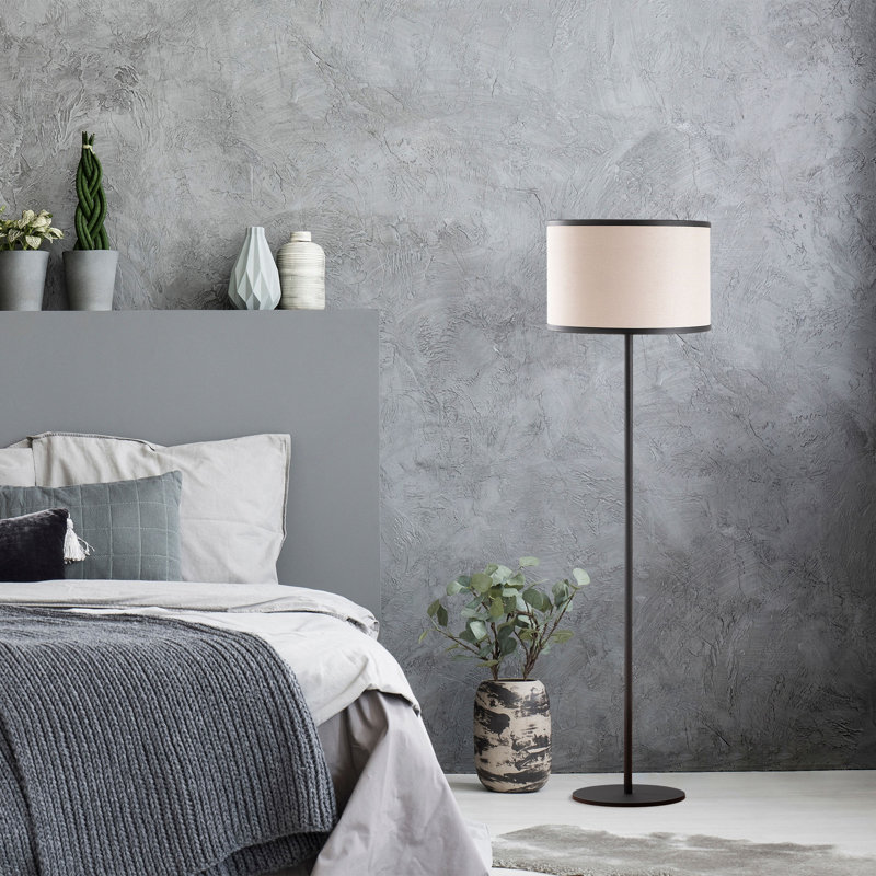 Lampe sur pied traditionnelle 55 po Irwinn