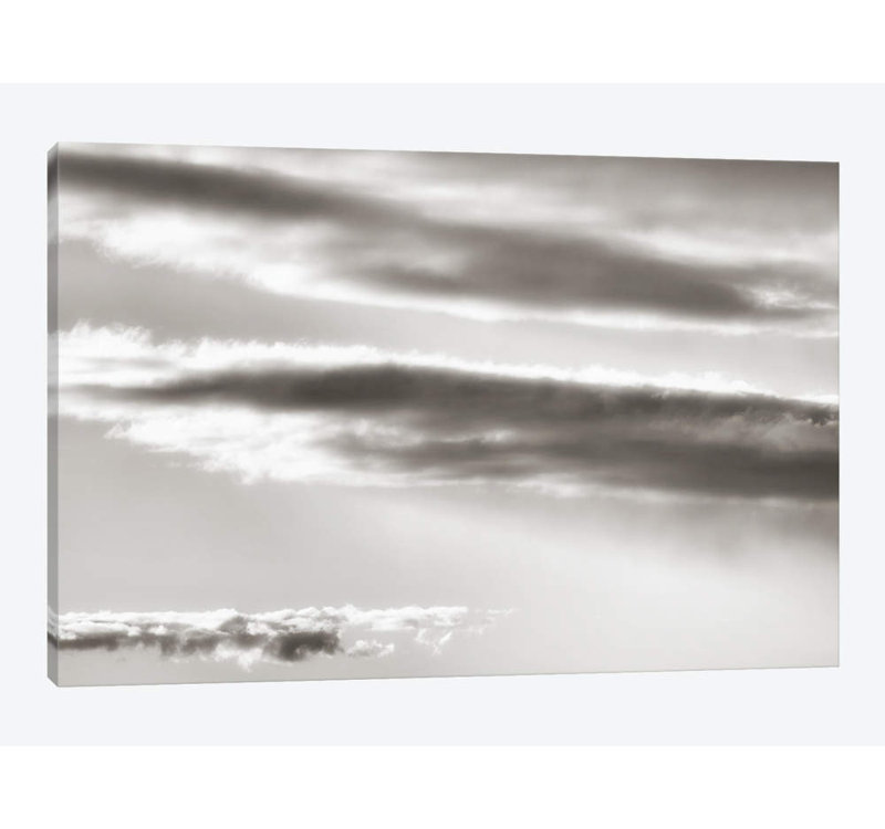 «Black and White Cloud Formation» par Savanah Plank, impression sur toile, Papier d'art encadré noir, Blanc